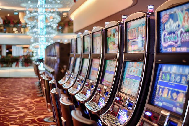 All About Slots and Online Casinos